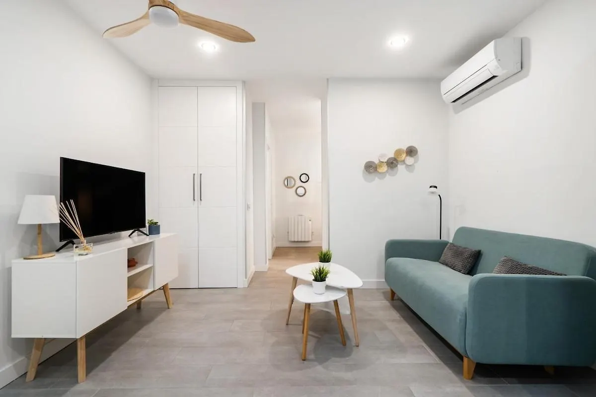Apartment Cozy Studio 2A In Ciudad Lineal For 4 Pax - Zigia A Madrid